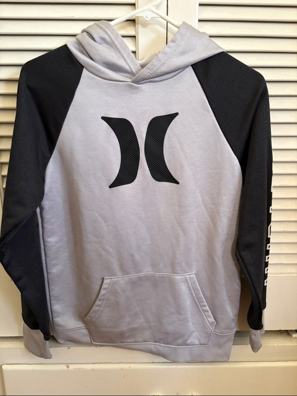 Hurley Light Gray and Black Raglan Pullover Hoodie